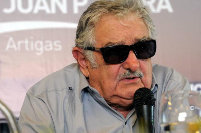 Uruguay: Pepe Mujica muy crítico contra los bancos que atentan contra la marihuana legal