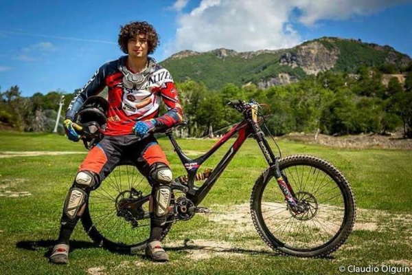 Campeón chileno de descenso sufre trágico accidente