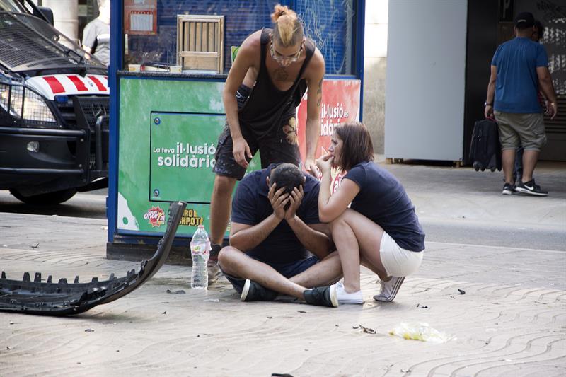 Al menos una decena de muertos y 20 heridos en ataque terrorista en Barcelona