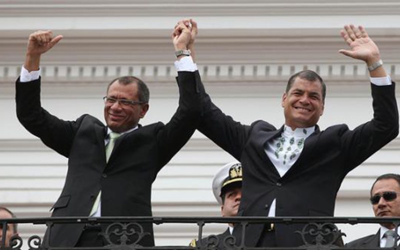 Ecuador: Correa denuncia que se está aplicando «el mismo libreto que en Brasil»