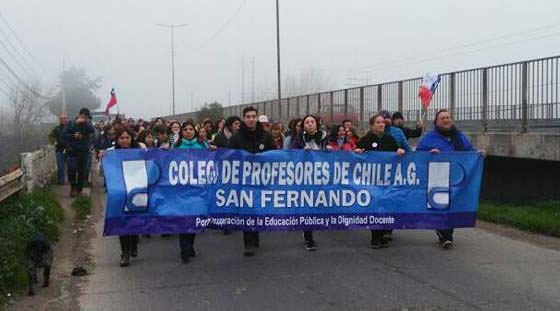 Desde San Fernando a La Moneda: Profesores caminaron 140 km. para exigir dignidad en la educación pública