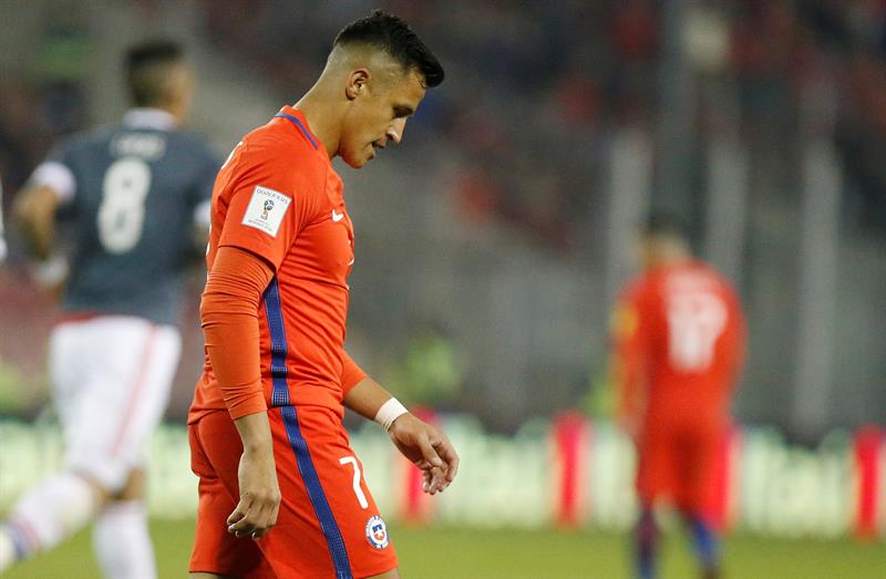 Dura derrota de Chile ante Paraguay: 0-3