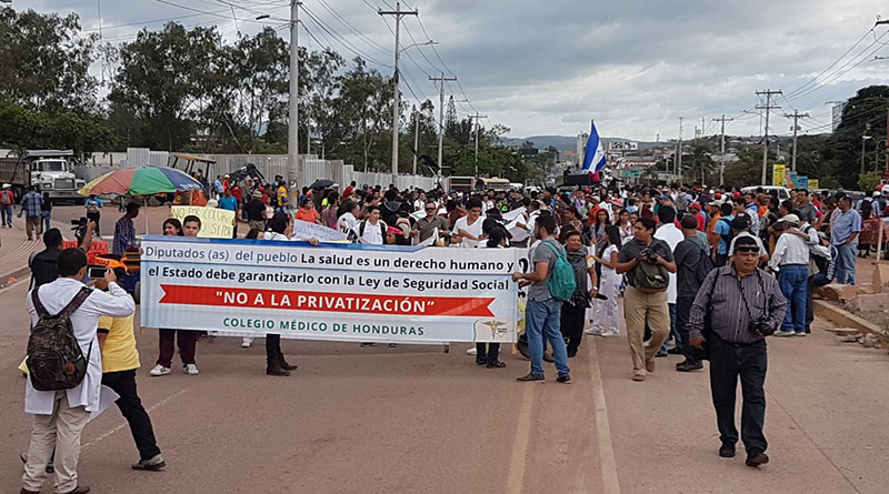 Honduras: masivos reclamos contra la privatización de la salud