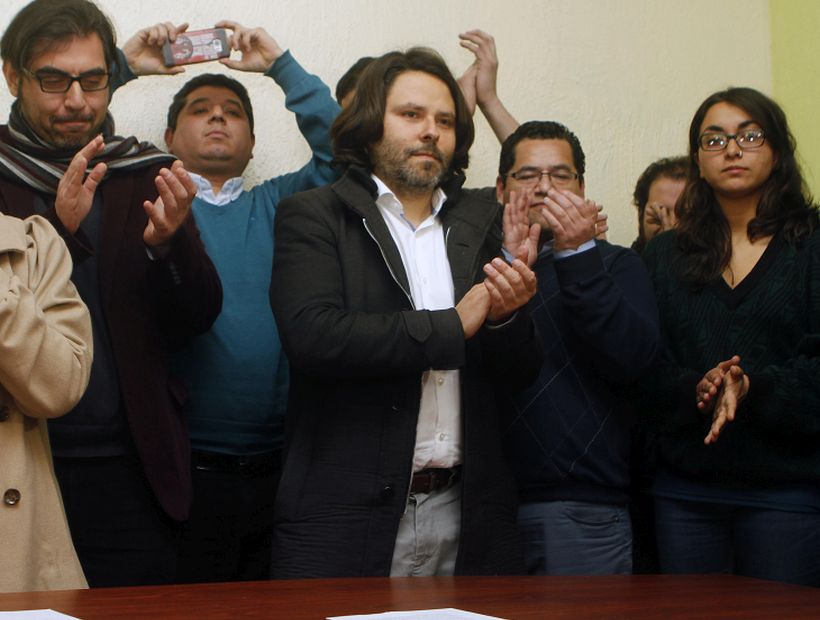 Finalmente, Alberto Mayol será candidato por el Frente Amplio en el distrito 10
