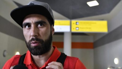 Claudio Bravo dio la cara con sentida autocrítica tras la derrota