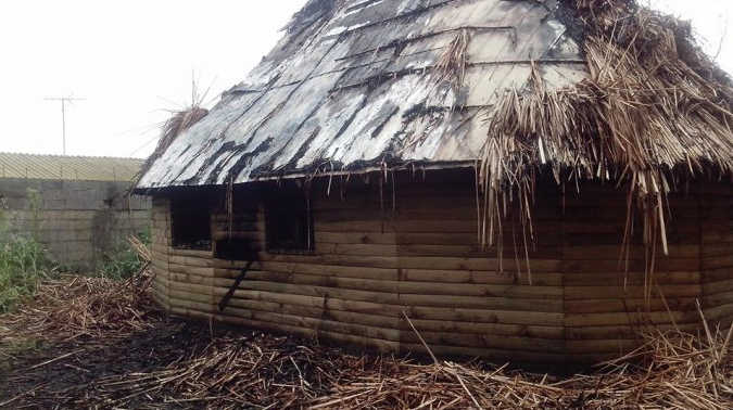 Denuncian ataque incendiario a centro de salud mapuche en Villa Alemana