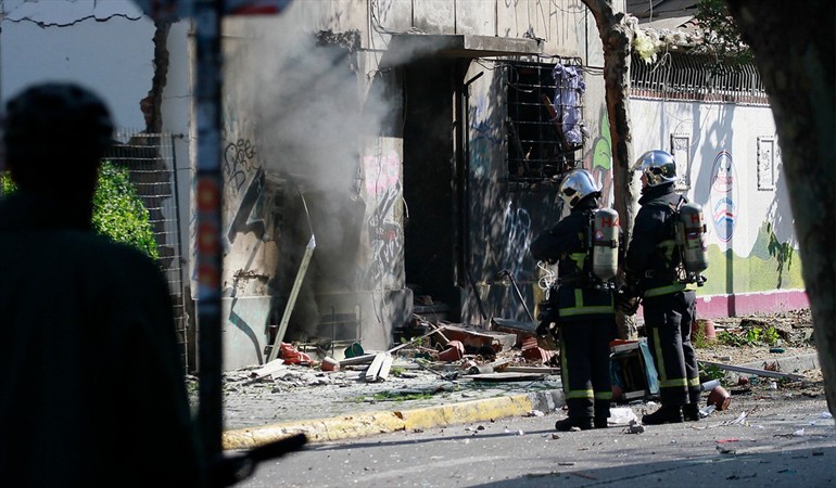 Explosión en Recoleta: Metrogas y Enel en la mira de vecinos y autoridades locales