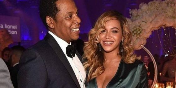 ¿Gorda? Descubren que Beyoncé usa fajas bajo la ropa