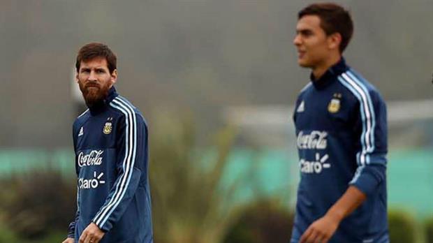 Paulo Dybala: «Es difícil jugar con Messi en la Selección»