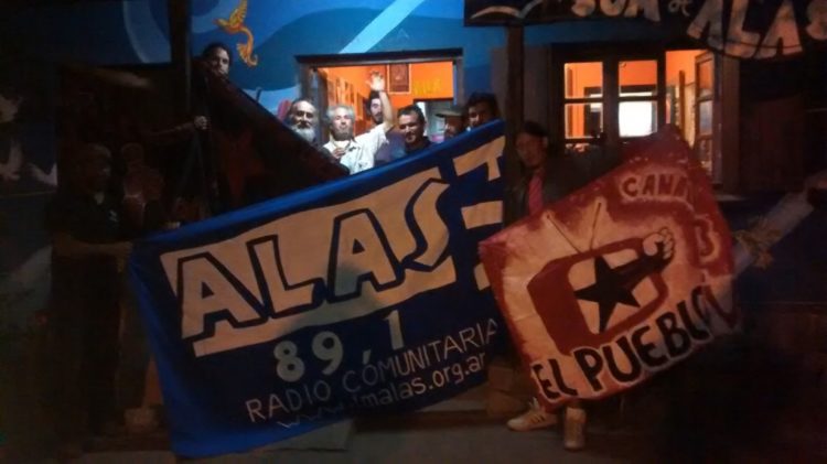 Radio Comunitaria FM ALAS de El Bolsón necesita una casa