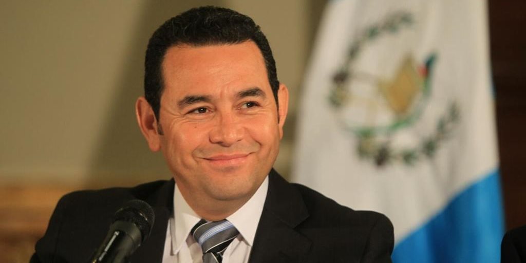 Supremo de Guatemala acepta investigación a presidente Morales por financiación ilícita