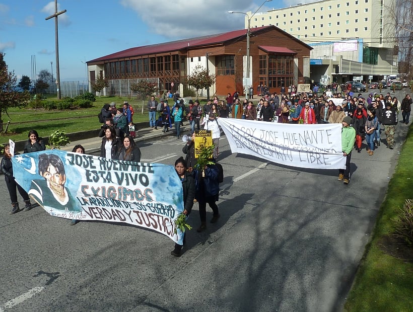 Puerto Montt: Familiares marcharon exigiendo justicia a 12 años de la desaparición de José Huenante