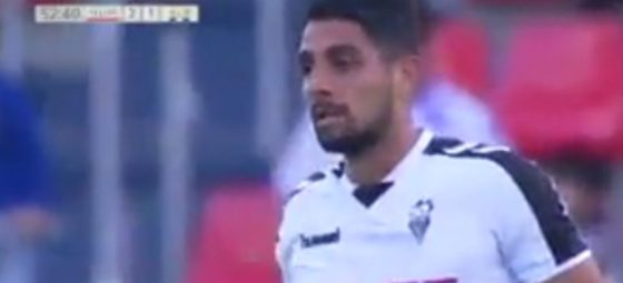 VIDEO. En España anotan el peor autogol del año