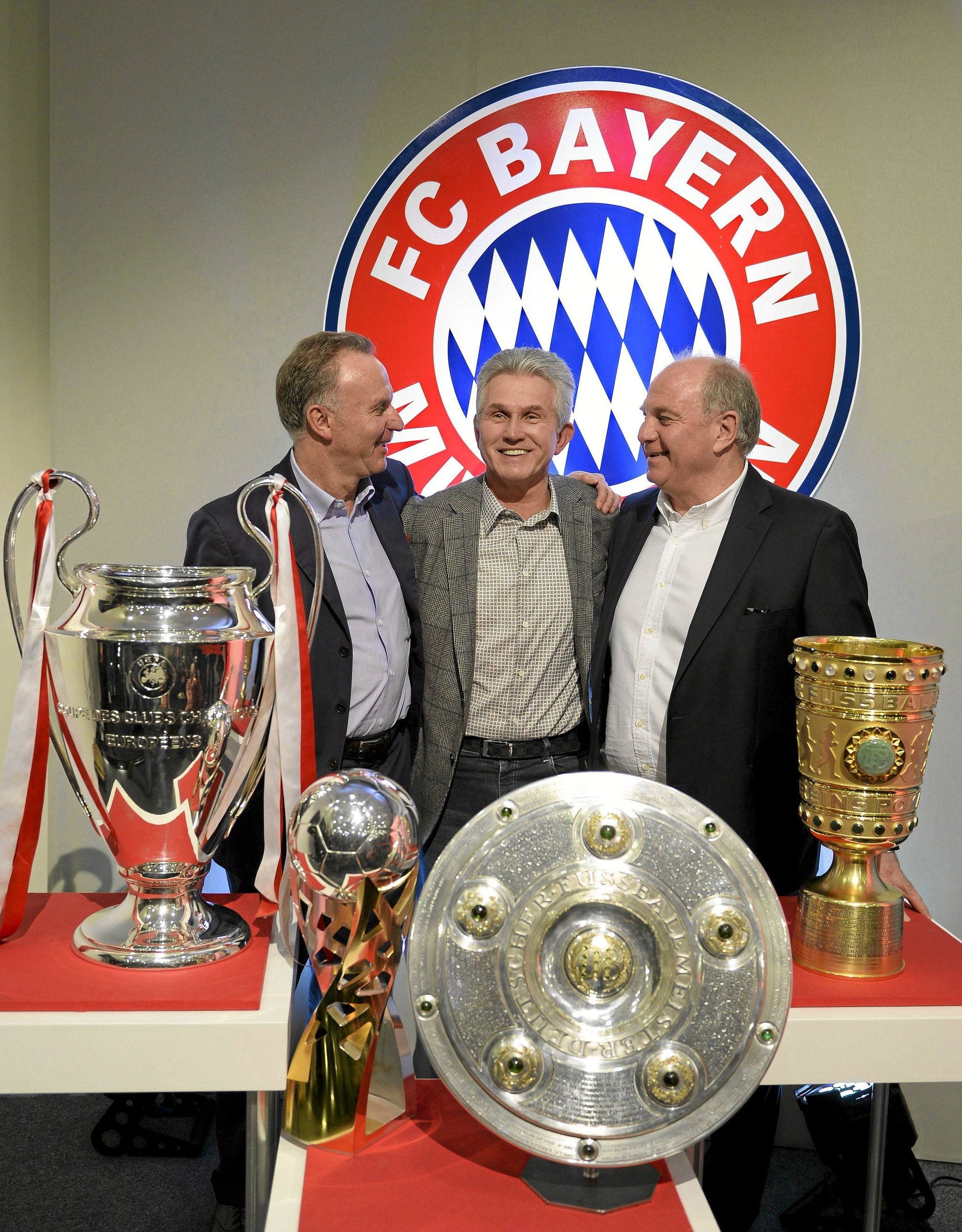 Bayern Munich recurrió a un DT histórico para reemplazar a Carlo Ancelotti