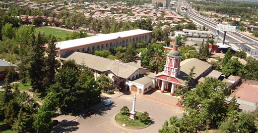 Liceo Salesiano de Macul en huelga: exigen aumento salarial para auxiliares