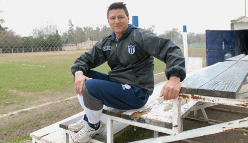 Monzón: “Me iba a suicidar y Maradona me salvó”