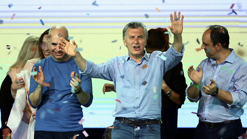 Contundente triunfo de Macri en Argentina y el giro a la derecha en la región
