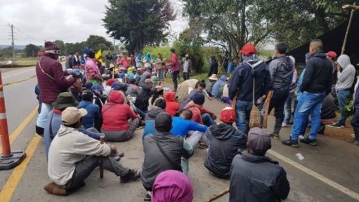 Movimientos sociales mantienen paro indefinido en Colombia por incumplimiento de acuerdos