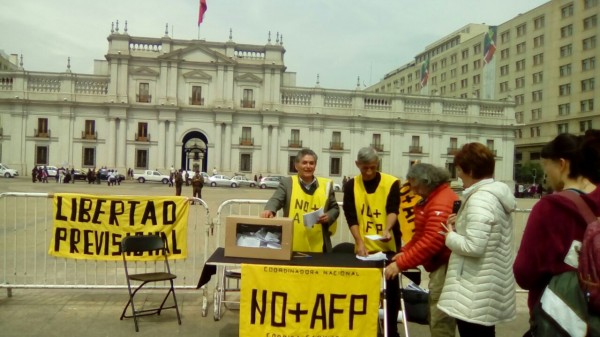 El plebiscito de No + AFP se levanta como nueva marca de presión ciudadana