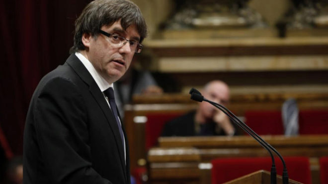 Cataluña: la investidura del presidente se suspende hasta que haya «garantías»