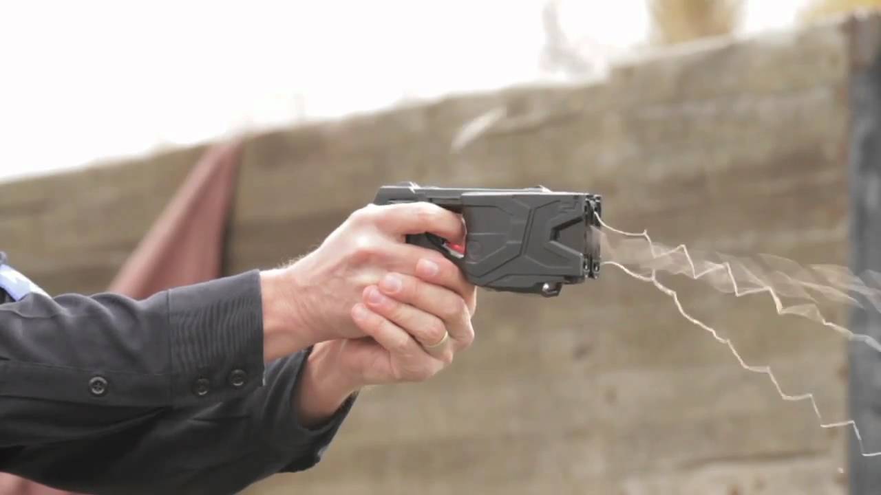 Carabineros agrega pistolas de electroshock a su arsenal