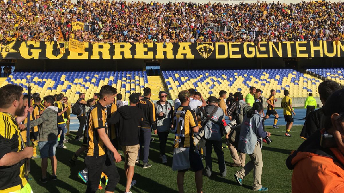 Historia viva: Fernández Vial asciende desde la Tercera División con 18 mil personas en las tribunas
