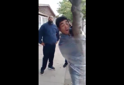 (Video) Detención ciudadana: Envuelven en alusa a hombre acusado de robo en San Bernardo