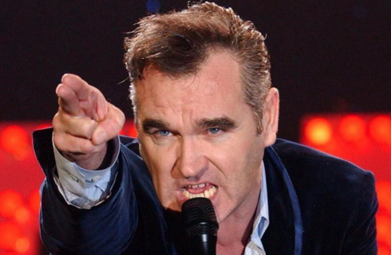 Cancelan show de Morrissey en Argentina por relativizar casos de abuso: “No nos interesa producir artistas con estos valores”