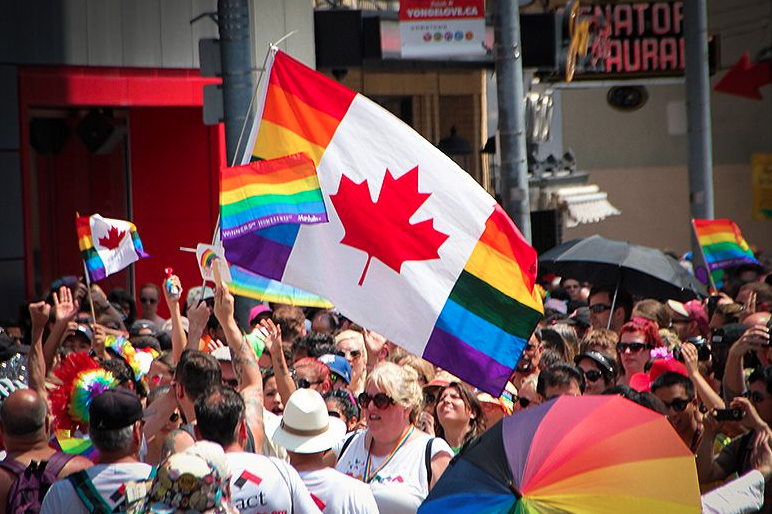 Canadá ofrece disculpas a personas LGBT por décadas de discriminación