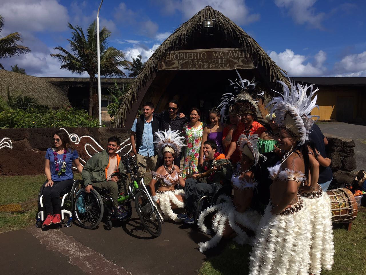 Emprendedores chilenos buscan impulsar turismo inclusivo en el mundo y partirán por Isla de Pascua