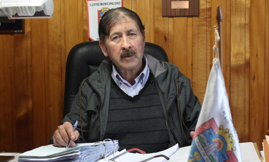 Ordenan transparentar anomalías en municipio chilote de Curaco de Vélez