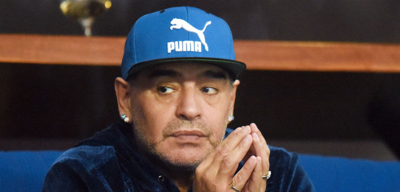 Vuelta de chaqueta… Ahora, Maradona se disculpa con Chile