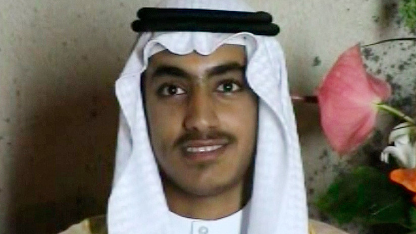 Un video publicado por la CIA muestra al hijo mayor de Osama Bin Laden