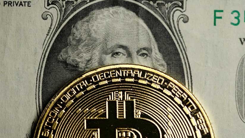 El bitcoin va por un nuevo récord y se acerca a los 10.000 dólares