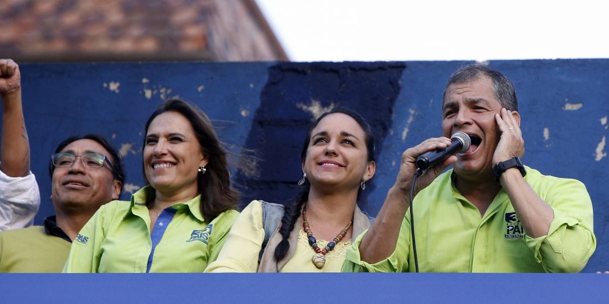 Ecuador: Correa encabeza un acto en Quito y critica a Lenín Moreno