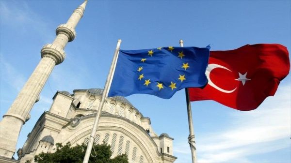 Unión Europea aumenta su presupuesto para 2018 y recorta ayuda a Turquía