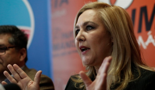 Pamela Jiles: “Bachelet tuvo todas las posibilidades de hacer un gobierno histórico”