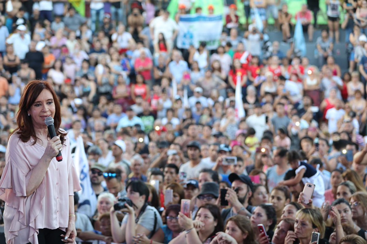 Cristina Fernández dice que hará «todo lo posible» para que otro argentino esté en la Casa Rosada en 2019