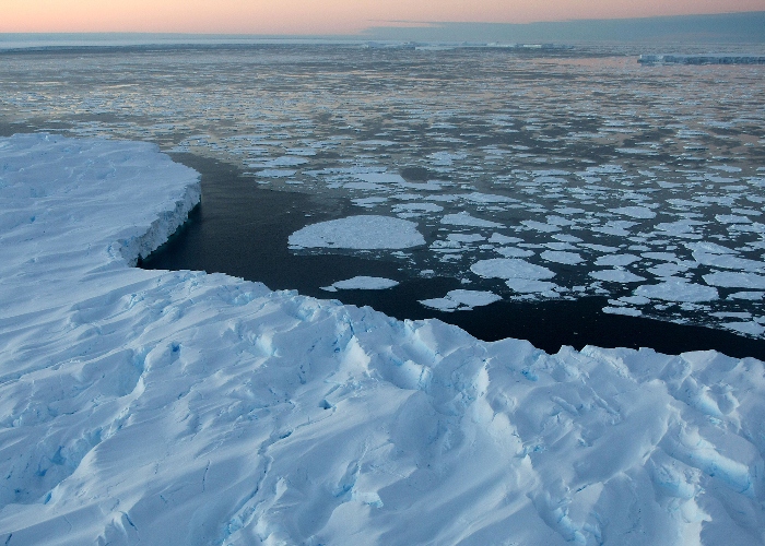 El nivel global del mar podría aumentar hasta 5 metros si se derriten ciertas capas de hielo antártico