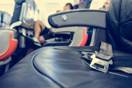 ¿No quieres ceder tu asiento? Esta es la respuesta que siempre funciona