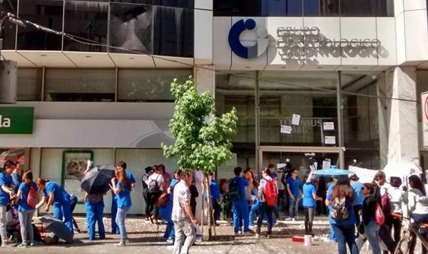 Huelga de trabajadores del Grupo Odontológico Yani lleva 24 días