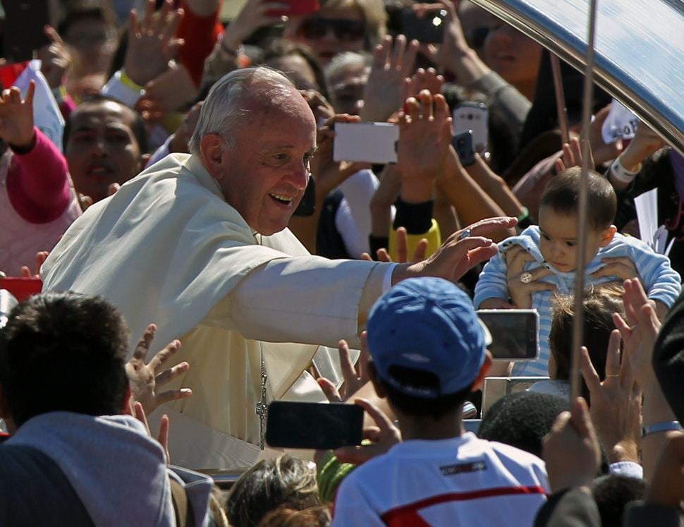 El Vaticano no descarta que el Papa se reúna en Chile con víctimas de abusos sexuales