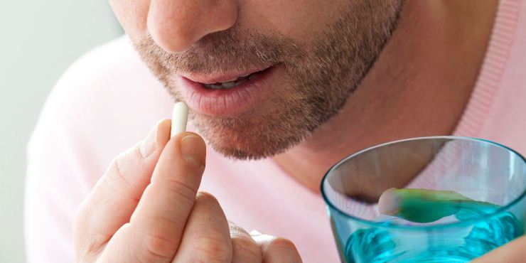 Hombres, ojo con el ibuprofeno: Estudio reveló efectos negativos en la testosterona y la fertilidad a largo plazo