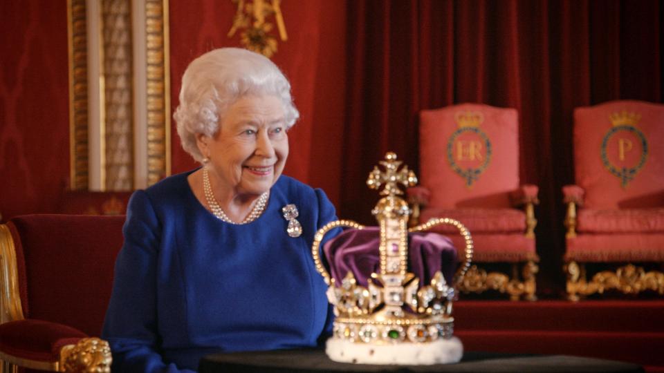 La Reina de Inglaterra reveló un secreto de la coronación que mantuvo