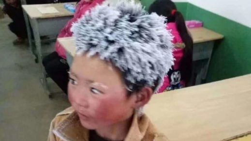 La triste historia del niño chino que llegó congelado a clases