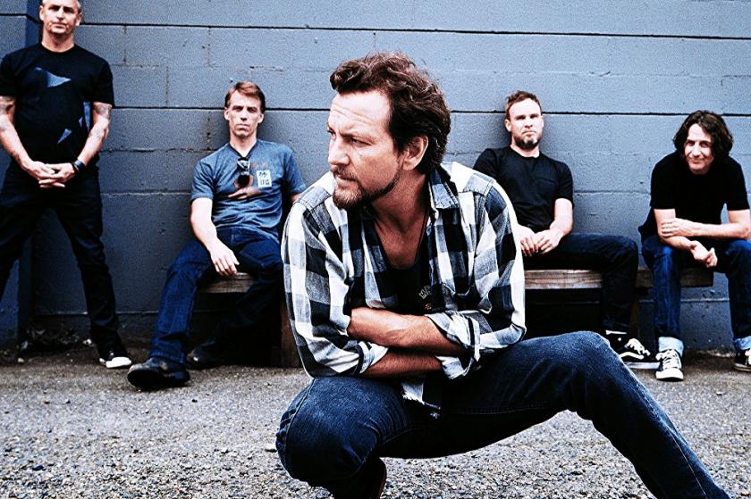 Pearl Jam anuncia sideshow de Lollapalooza el martes 13 de marzo