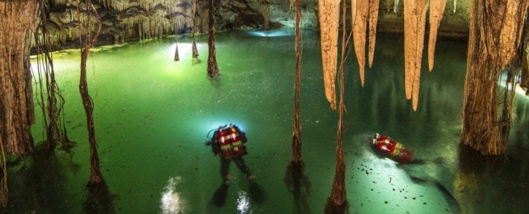 Investigadores mexicanos hallan el sistema de cuevas subacuáticas más grande del mundo