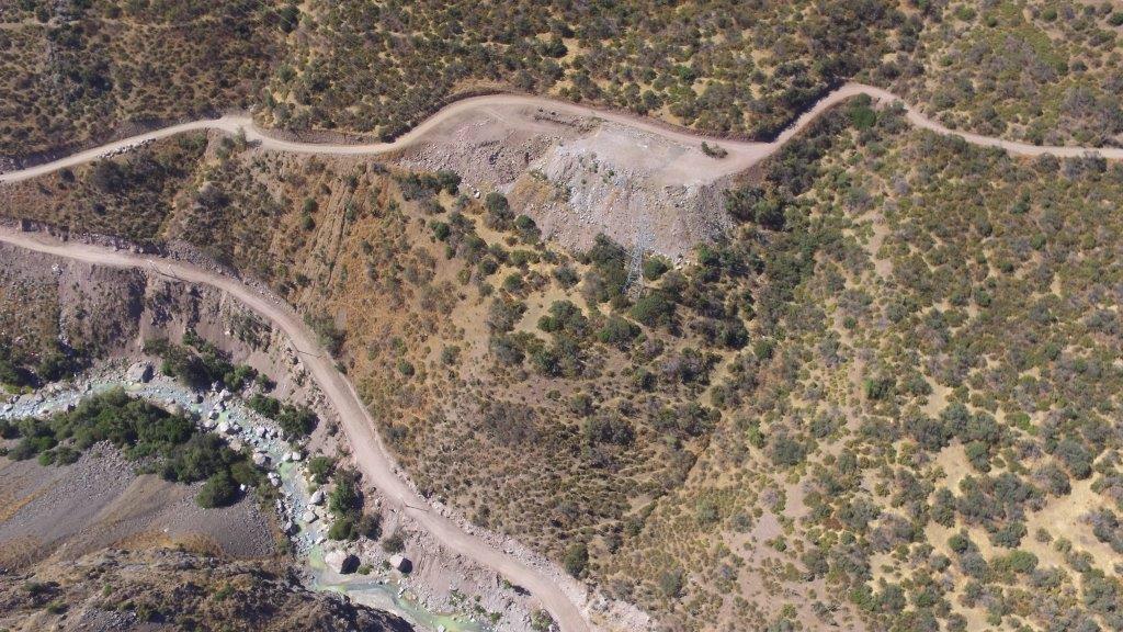 Denuncian irregularidades en construcción de mini central hidroeléctrica en Lo Barnechea