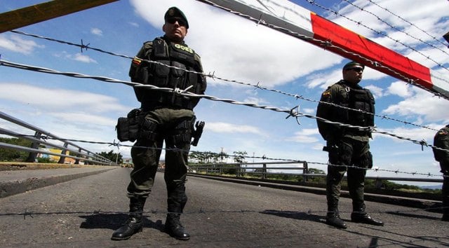 Venezuela: Gobierno denuncia que el ejército de Colombia está reclutando a jóvenes venezolanos