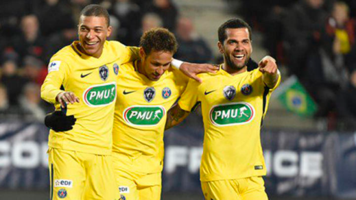 Neymar gana más que Mbappé y Cavani juntos